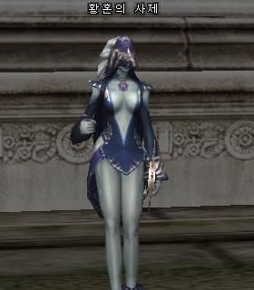 Dusk Priestess